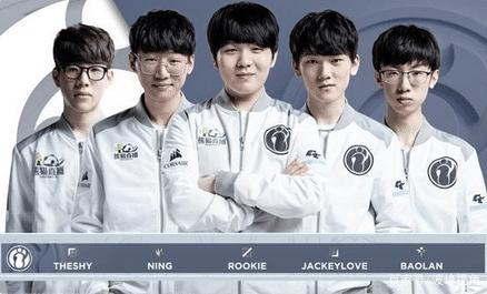 的掌声和喝 的掌声和喝