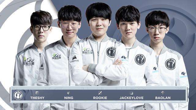 也毫无层次 也毫无层次